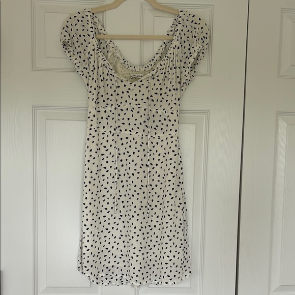 NWT Black and White Mini Dress - Picture 3 of 7